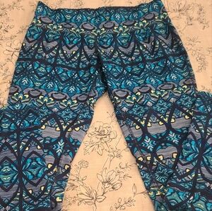 MOSSIMO LEGGINGS SZ SMALL